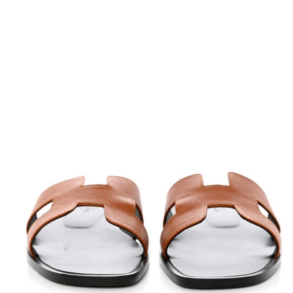 HERMES
Epsom Oran Sandals 37.5 Naturel - Picture 4 of 12